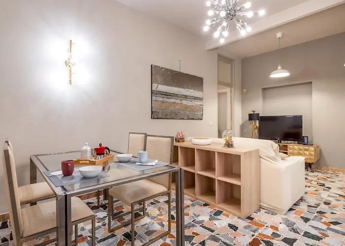 Book Now! A 1 Min Walk From Duomo Of 아파트 *