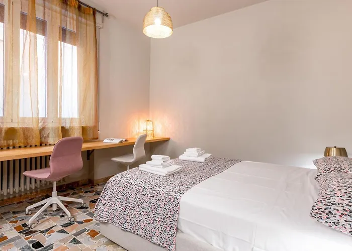 Daire Book Now! A 1 Min Walk From Duomo Of